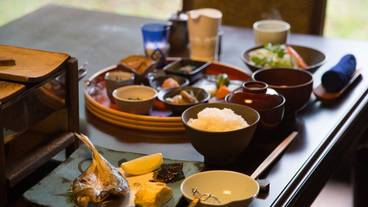 食事・飲み物 / 16