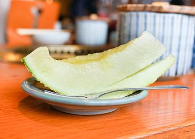 おかげ横丁 豚捨