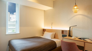 改装 デスク付きダブルルーム 禁煙