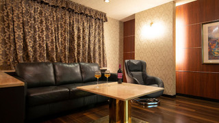 ロイヤル ルーム 喫煙可