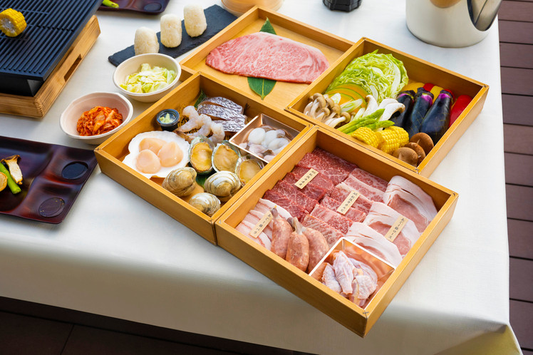 「天空柁イニング」 料理 210929000 【完全予約制】ディナーブランド肉と海鮮盛り合わせ空山望BBQ セット 高原野菜付き
（2名様より）