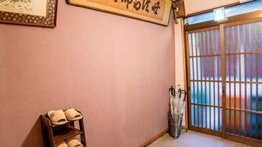 内部エントランス / 2