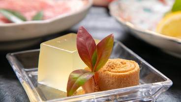 旅館のお食事処 / 28