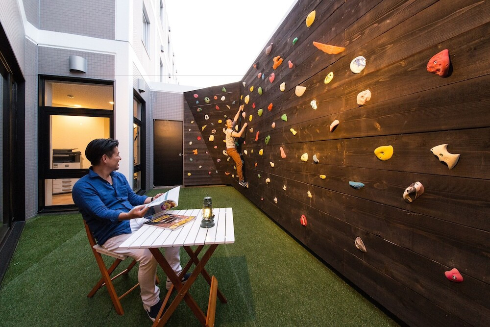 秘密基地みたいなお部屋にワクワクする宿3456941