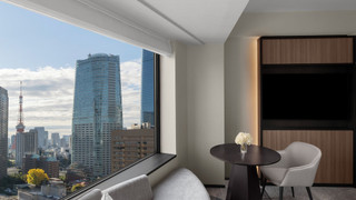 クラシック ルーム キングベッド 1 台 (High Floor)