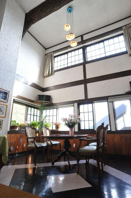 ロビー応接スペース