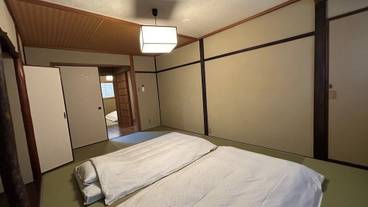 客室 / 15