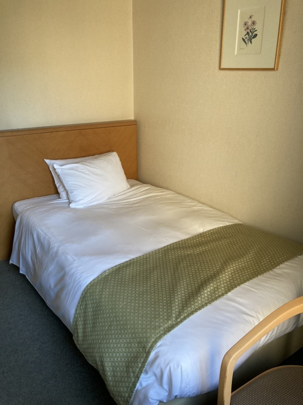 ベッドはシングル