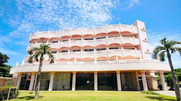 ホテル外観② / 2