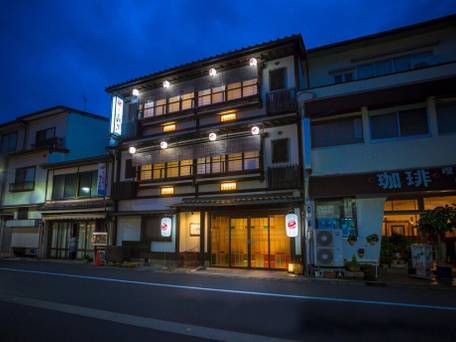 花小路 彩月 / 3