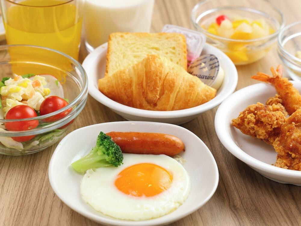 朝食