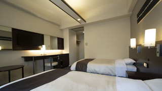 （喫煙）コンフォートツインルーム(21.7sqm) ベッド幅120cm ×2、素泊まり(2名利用)