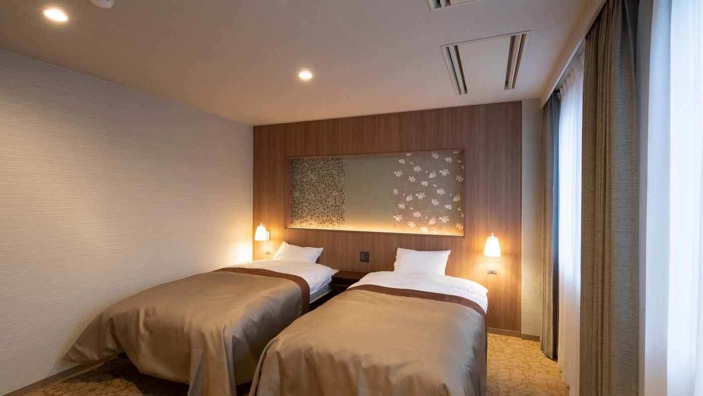 静かな山間に佇む、心温まる温泉宿3968647