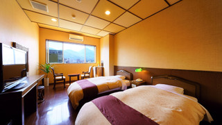 ツインルーム　シティビュー　共用バスルーム