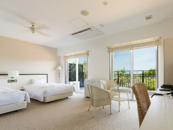 医師や栄養士が監修したヘルシー料理に舌鼓3707234