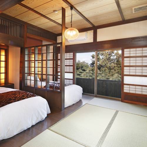 広々古民家風離れで
彼とおこもりステイ / 2