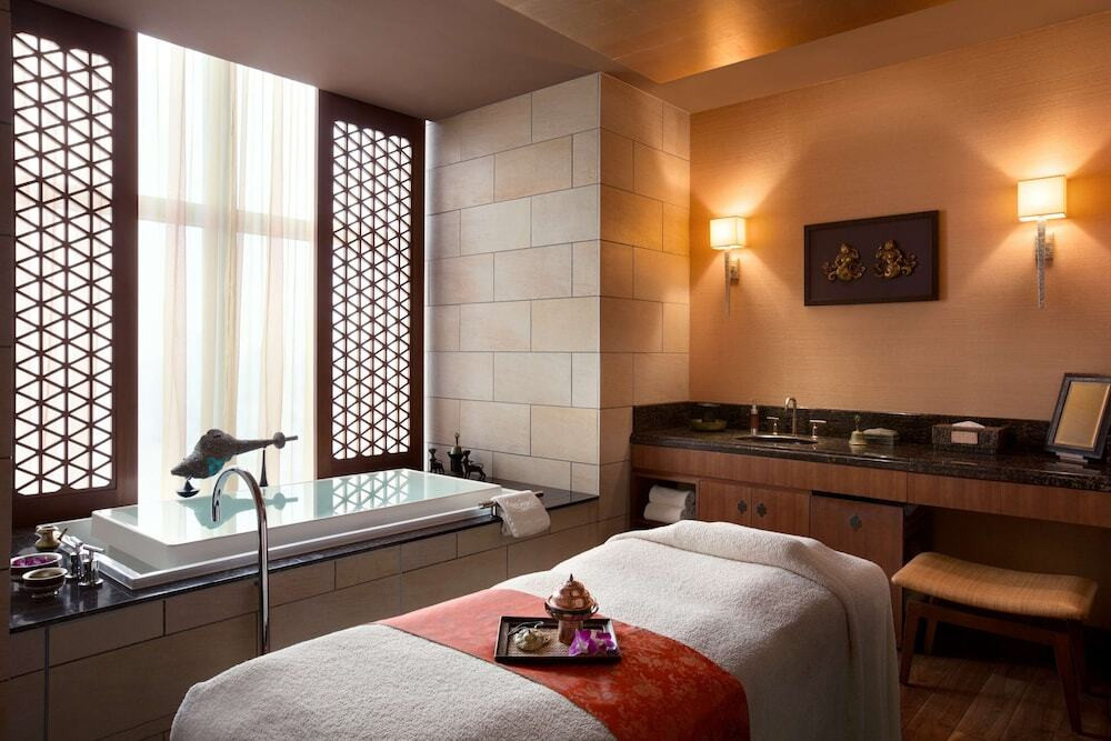 眺望の良いプールに最新のフィットネスで大満足♡3450455