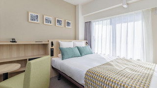 スタンダードダブル 禁煙（キッチン付)(ハウスキーピングは有料オプション)