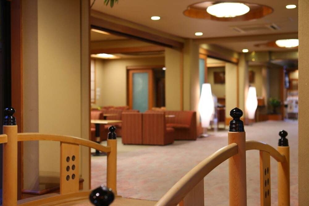 ロビーラウンジ