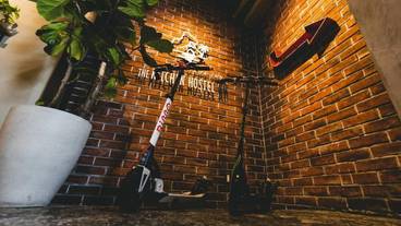 施設内の設備 / 18