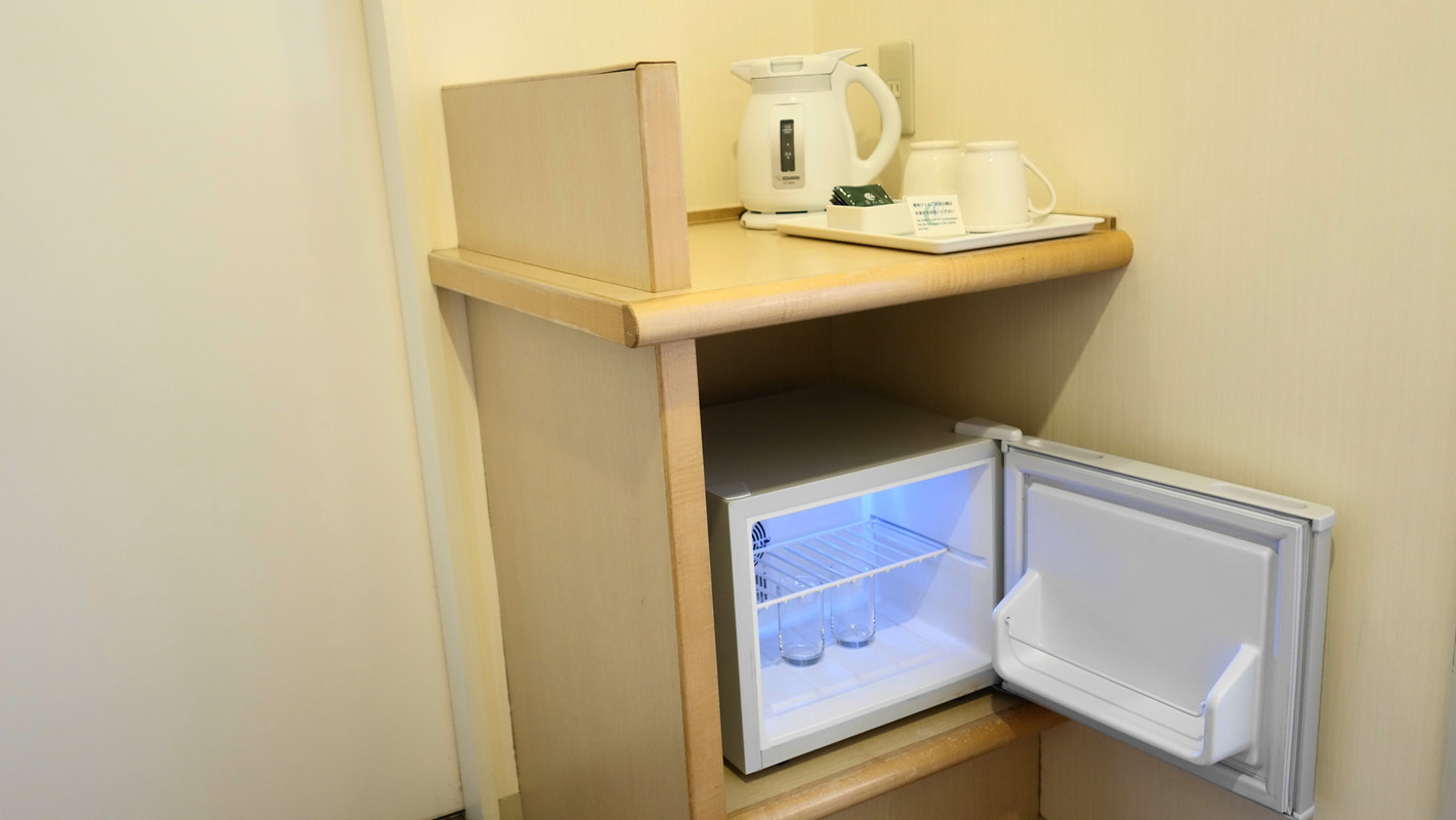 客室保冷庫一例