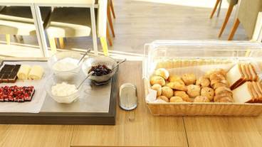 朝食ビュッフェ / 3