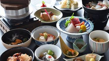 食事・飲み物 / 3