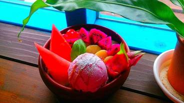 食事・飲み物 / 10