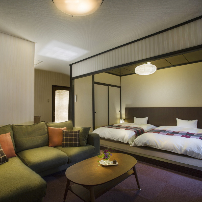 ペンション街側和洋室　花フロア