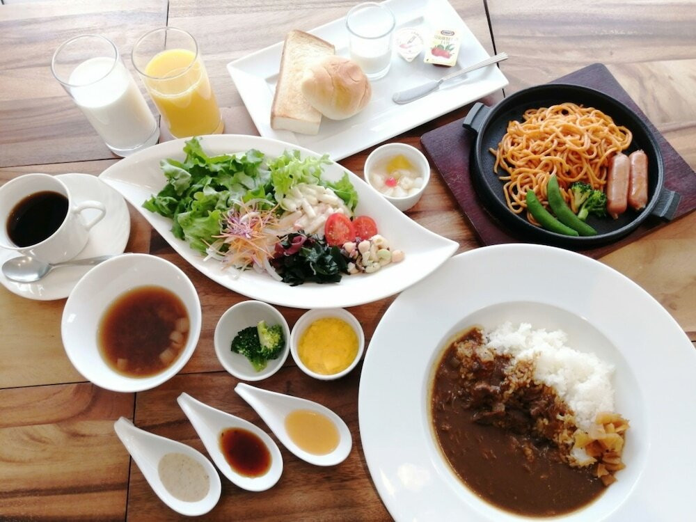 朝食