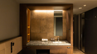 スタンダードダブル クイーンベッド1台 禁煙