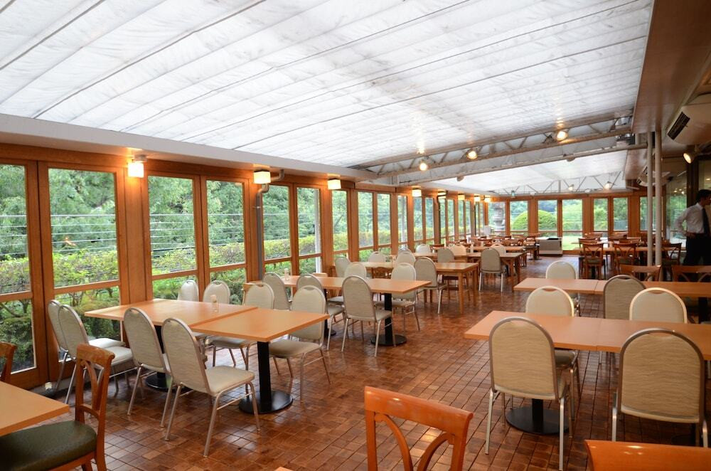 家族向けレストラン