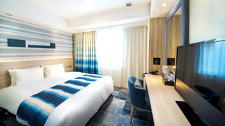 コンフォート ダブルルーム クイーンベッド 1 台 禁煙