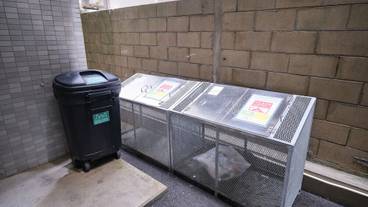 施設内の設備 / 15