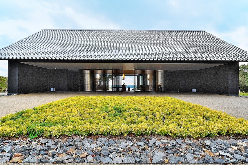 「アマネム」 外観 59730874 まずチェックインの建物に到着。