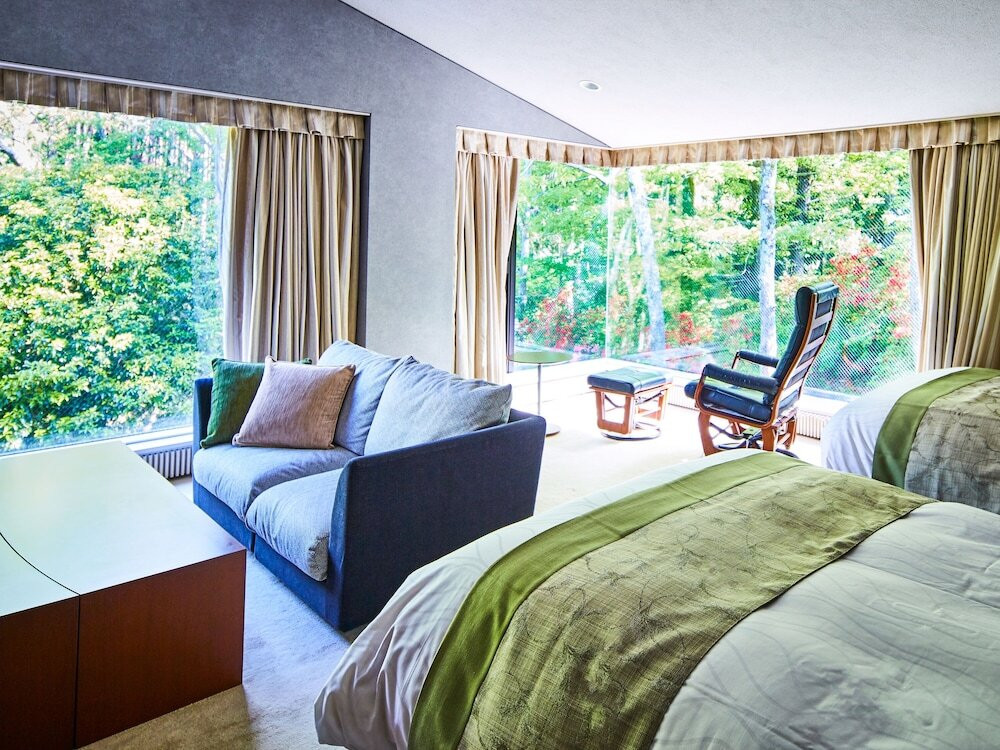 プラチナスイート／寝室①