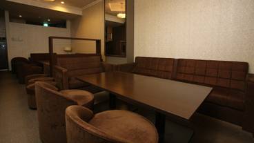 カラオケ「シグナス」 / 8