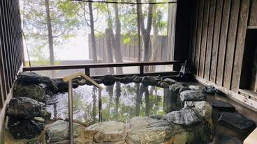 貸切露天風呂／石造り「翡翠」 / 2