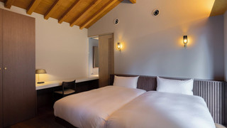 [2024年Newオープン] プライベート木立温泉&専用庭苑付き 一棟貸しスイートヴィラ 禁煙 [いぶき] (2ベッド)