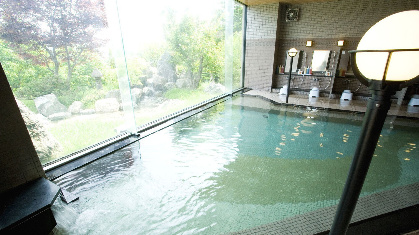 大浴場「北天 坐忘の湯」の内風呂