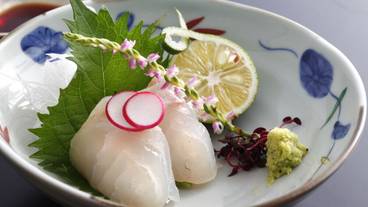 食事・飲み物 / 8