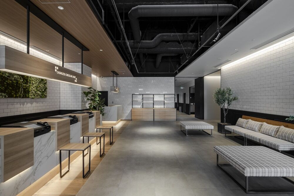 フロントロビー(2)