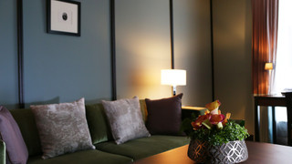 マスタースイート クラブラウンジアクセス付き (65平米/キングサイズベッド) 禁煙