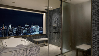 デザイナーズスイート　クラブラウンジアクセス付