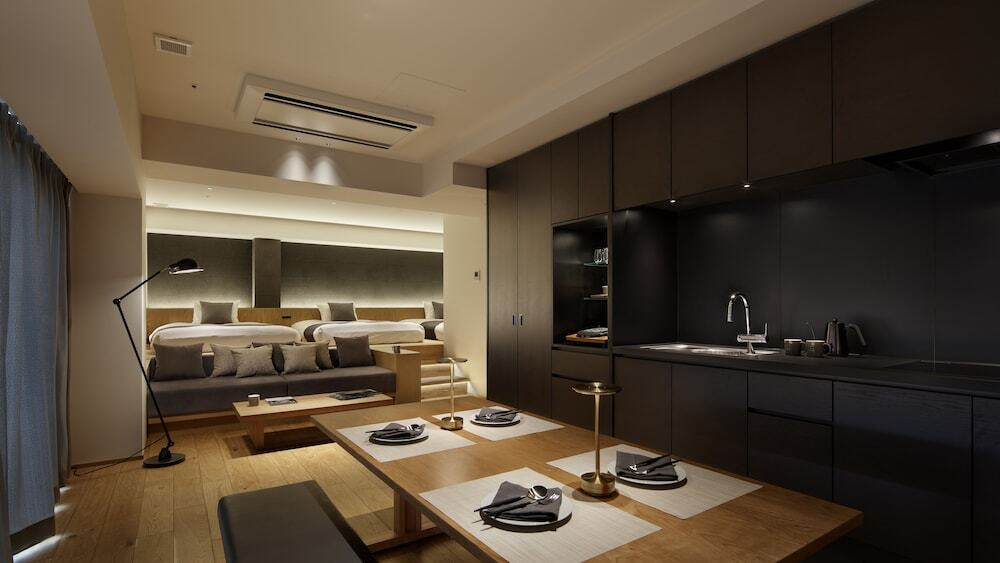 2500冊以上の本がズラリ！書店併設のライフスタイルホテル4045969