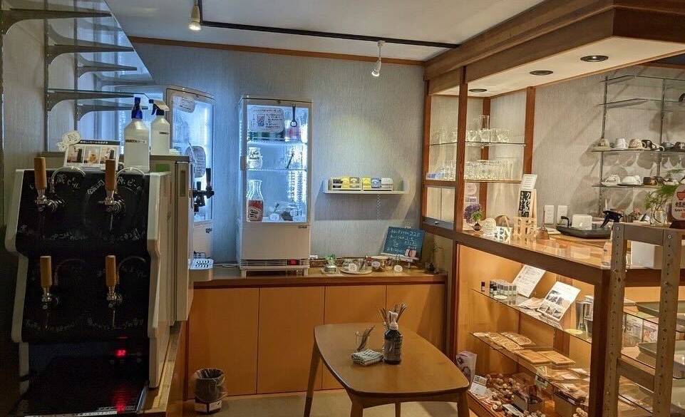 手作りの味にほっこり
フード＆ドリンクを満喫 / 3