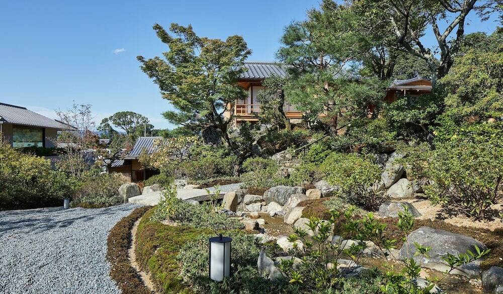 庭園 / 1