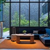 ホテルロビー① / 1