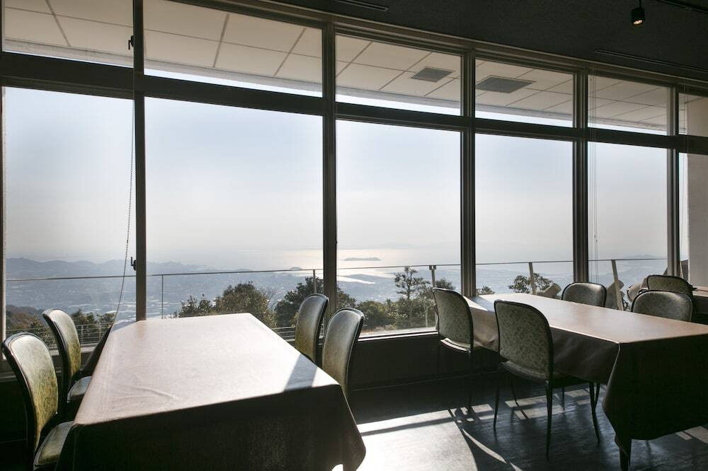 レストラン「星の船」②