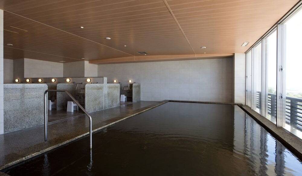 ジュラ紀温泉　美ら海の湯 / 2